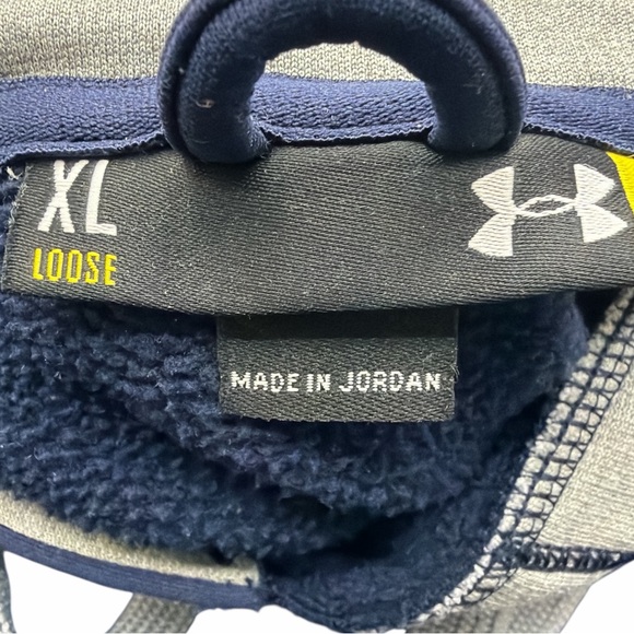 Under Armour Navy Blue Hoodie Pullover Logo XL Loose Fit - Picture 6 of 9